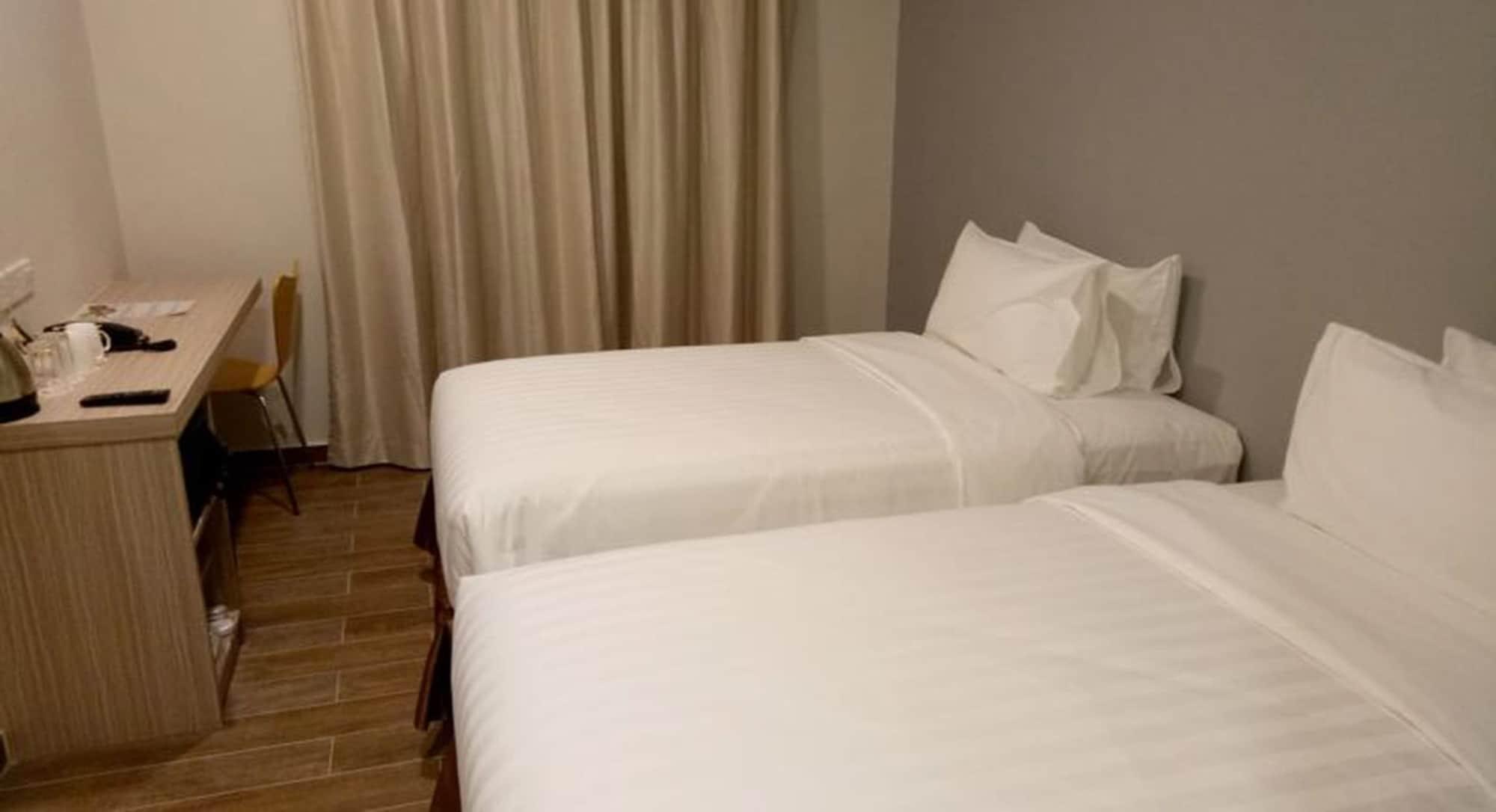 The Klagan Hotel Kota Kinabalu Kültér fotó