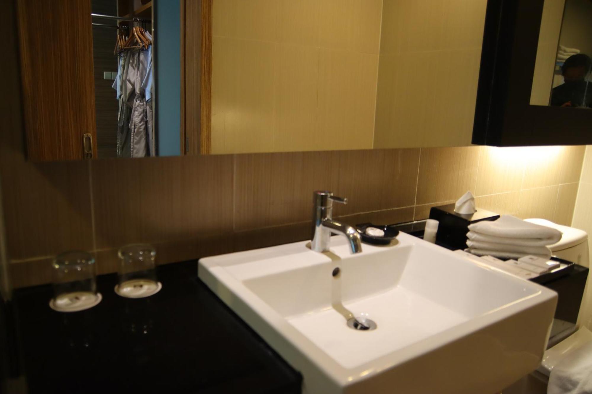 The Klagan Hotel Kota Kinabalu Kültér fotó