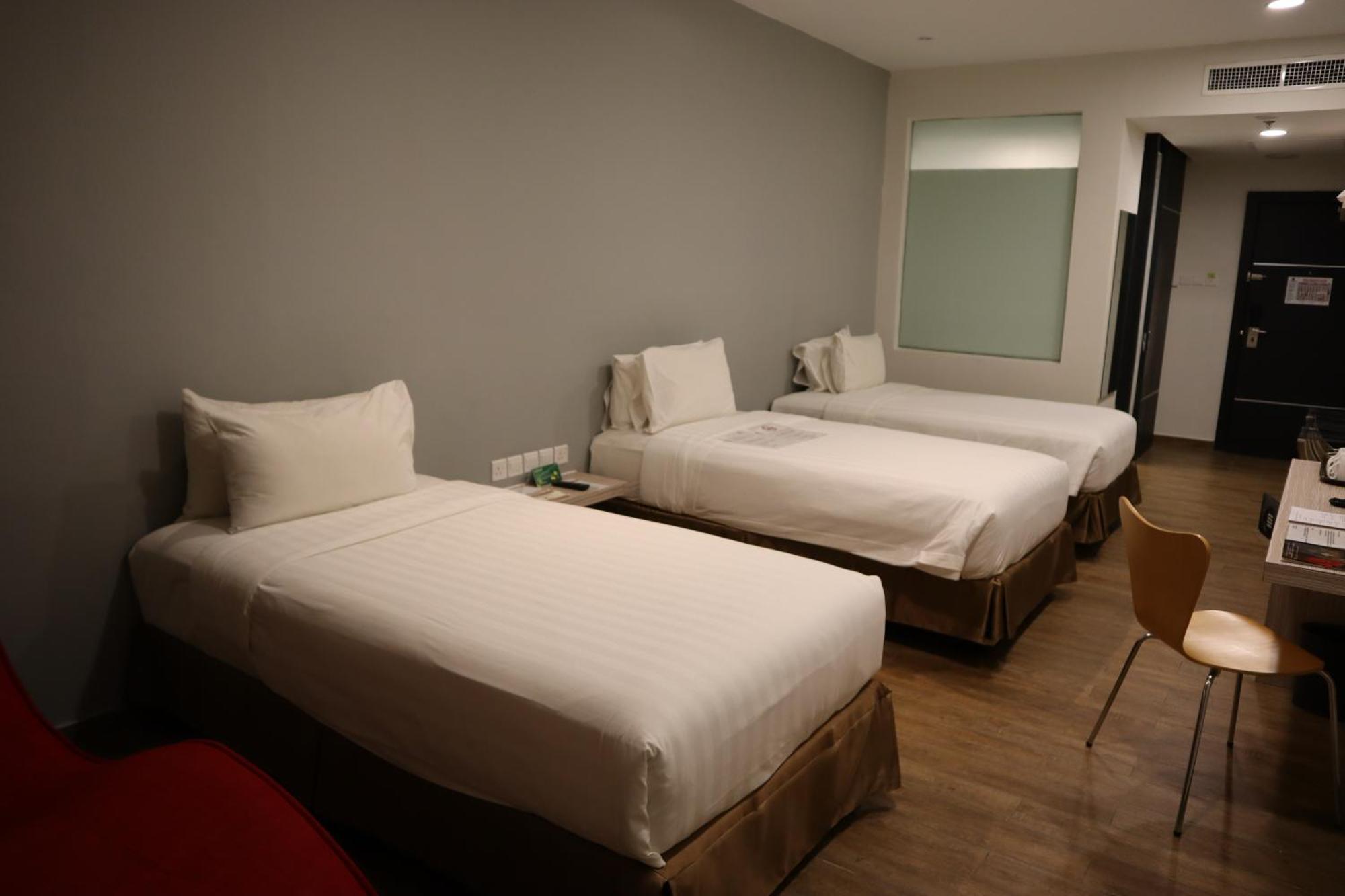 The Klagan Hotel Kota Kinabalu Kültér fotó