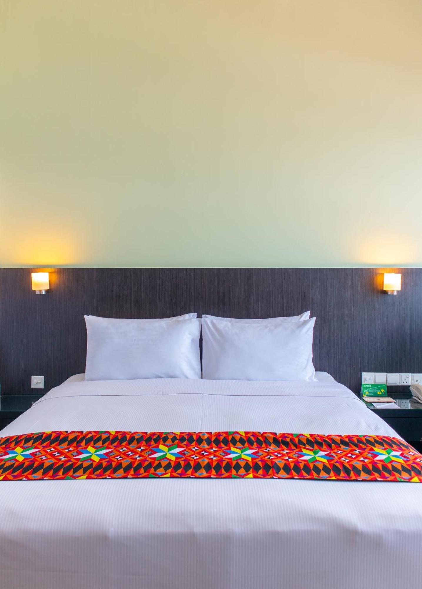 The Klagan Hotel Kota Kinabalu Kültér fotó