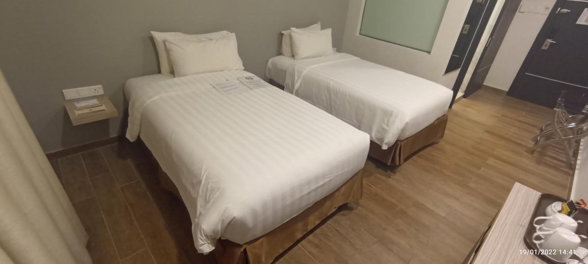 The Klagan Hotel Kota Kinabalu Kültér fotó