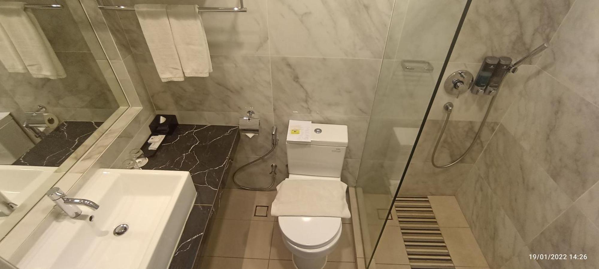 The Klagan Hotel Kota Kinabalu Kültér fotó